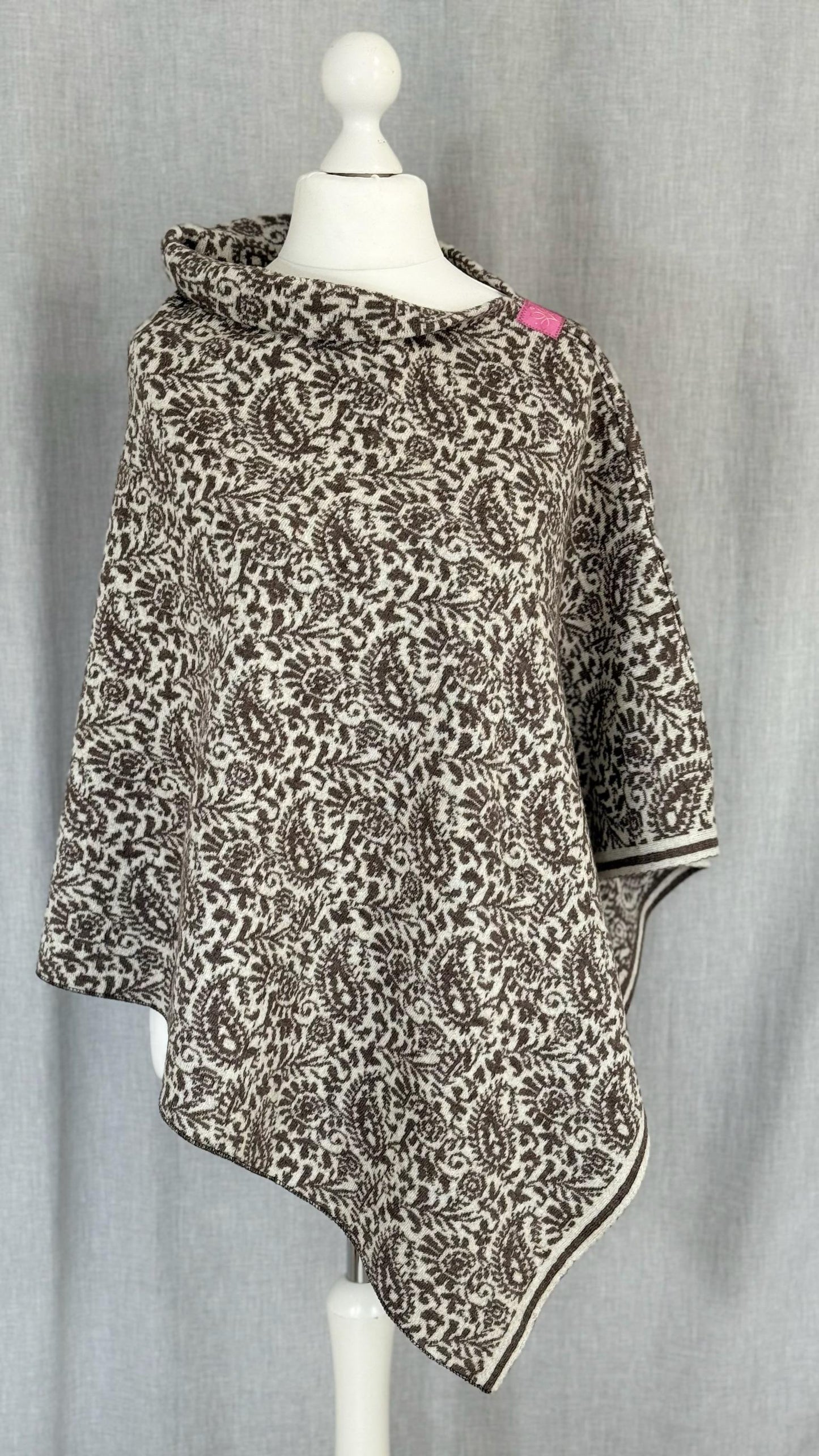 Poncho in Beige Natur