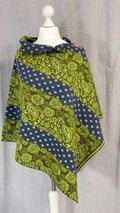 Poncho Rautenmuster hellgrün, olivgrün mit blau