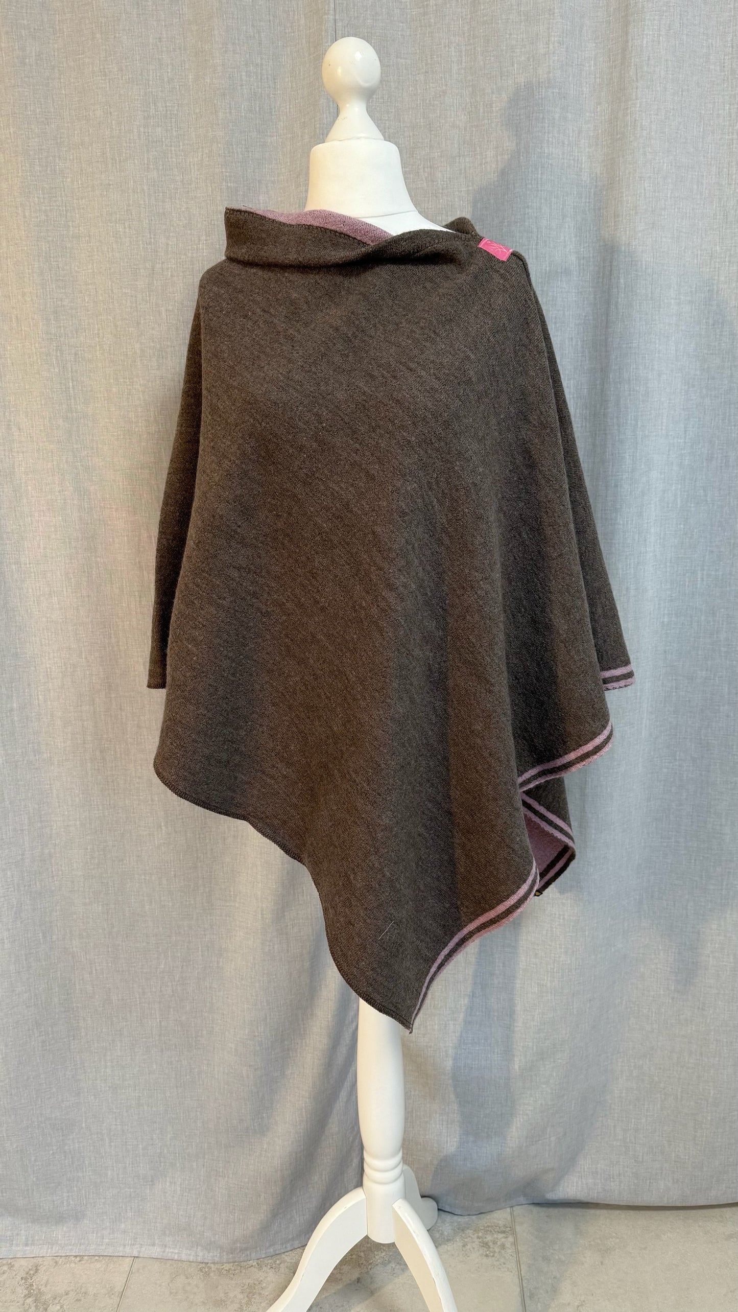 Poncho "Braun"
