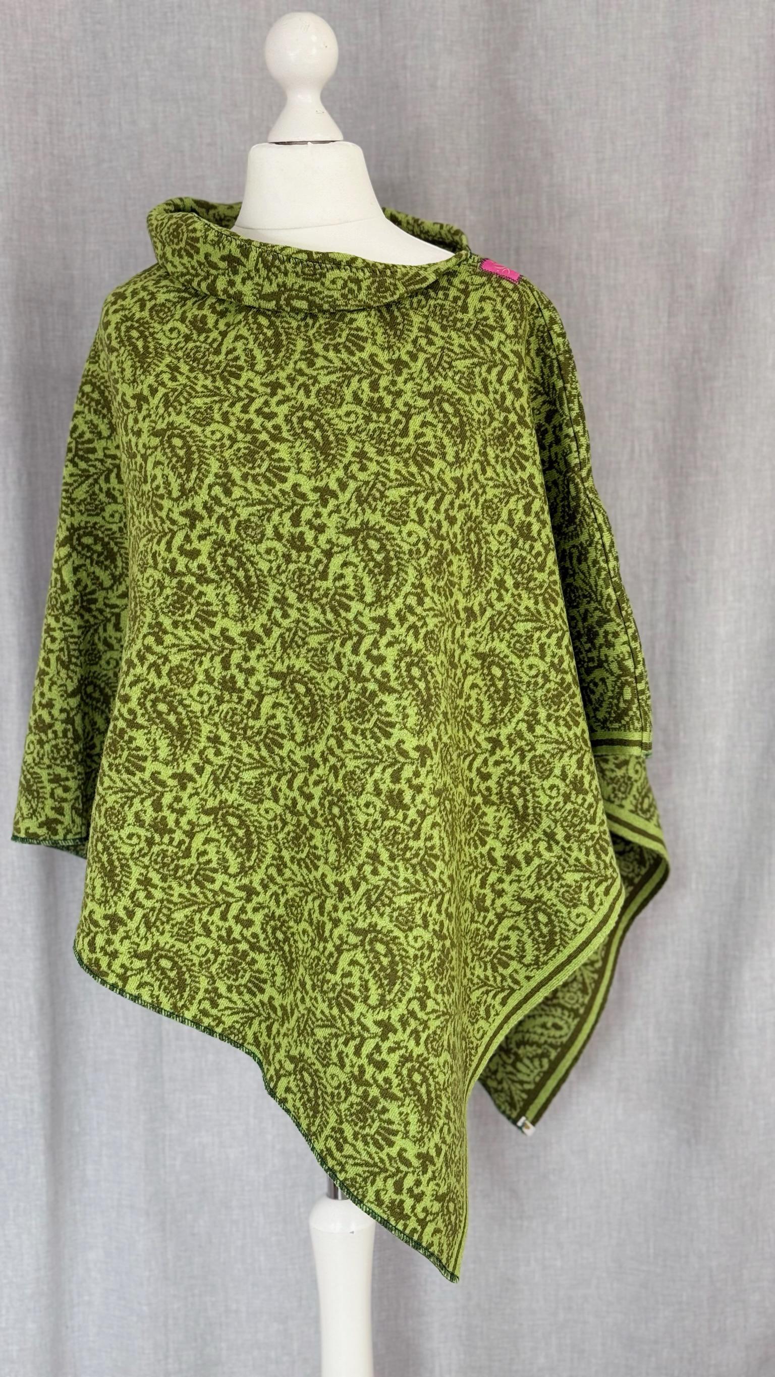 Poncho Paisleymuster in Grün/Olive